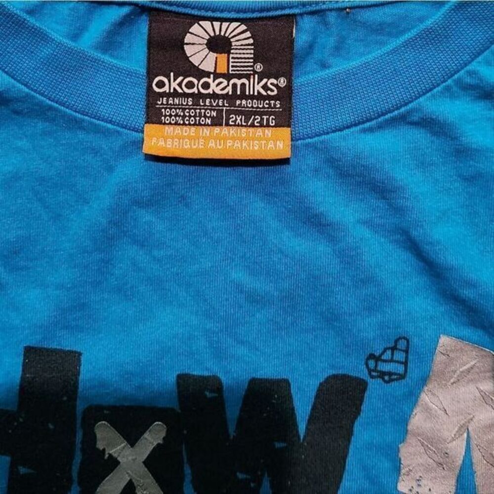 Vintage Akademiks T-shirt size 2XL. - Picture 3 of 4